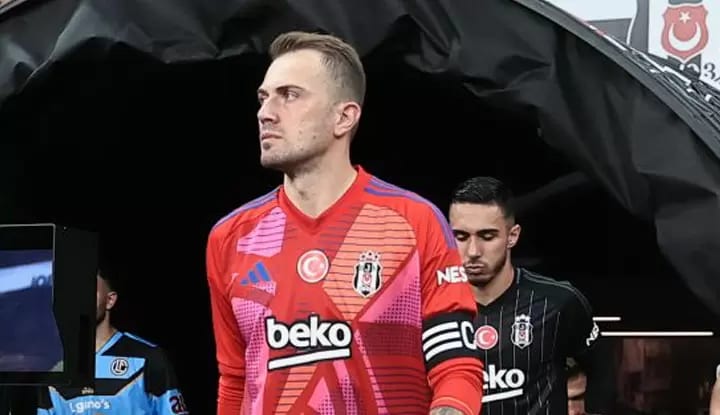 Mert Günok sosyal medya paylaşımında o ismi unutmadı