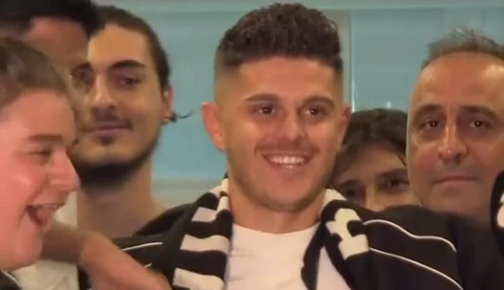 Milot Rashica, İstanbul'da!