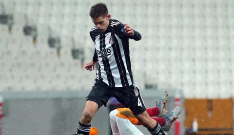 Montero'dan kafasına gelen tekmeyle ilgili paylaşım!