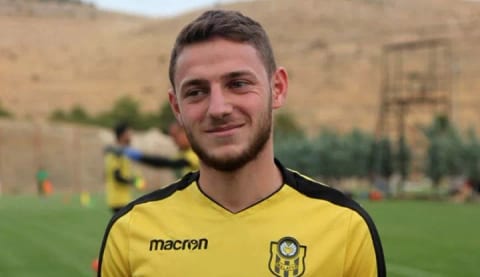 Mustafa Eskihellaç, Beşiktaş'a yakın