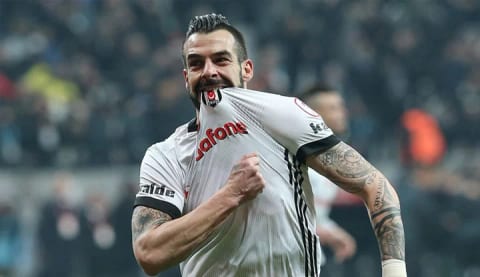 Negredo'dan Beşiktaş'a şampiyonluk mesajı
