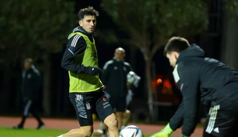 Oğuzhan Özyakup'tan flaş transfer açıklaması