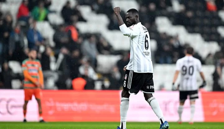 Omar Colley'den açıklamalar! "Taraftarlar bunu hak etmiyor"