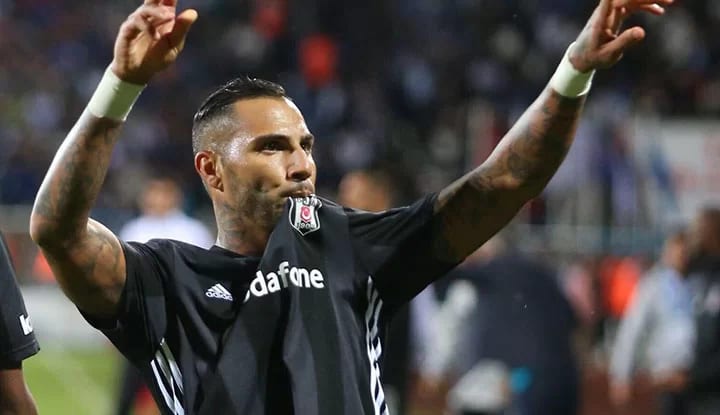 Quaresma'dan Beşiktaş paylaşımı! Tezahüratlara cevap verdi