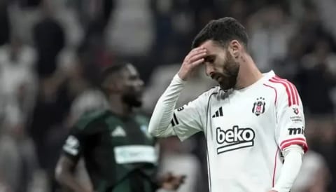 Rafa Silva, antrenmana katılmadı!