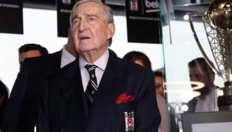 Rahmi Koç’tan Beşiktaş’ın Milli yıldızına mektup!