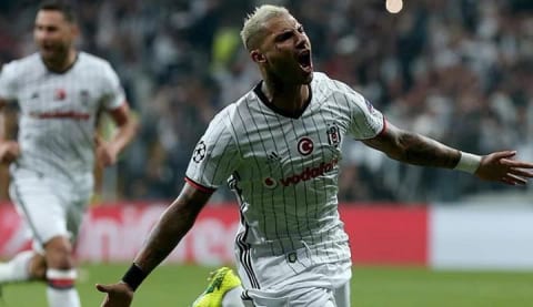 Ricardo Quaresma, Beşiktaş maçına geliyor!