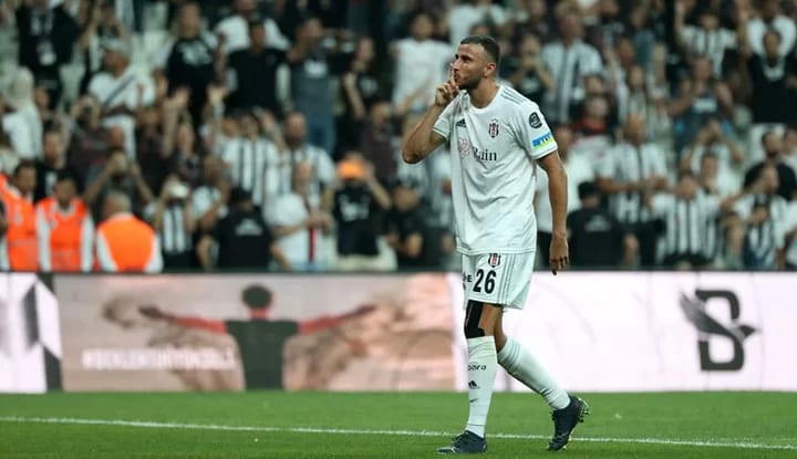 Romain Saiss'ten iyi haber!