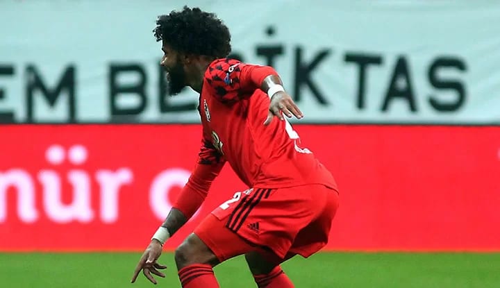 Rosier'in Beşiktaş'taki geleceği o isme bağlı!