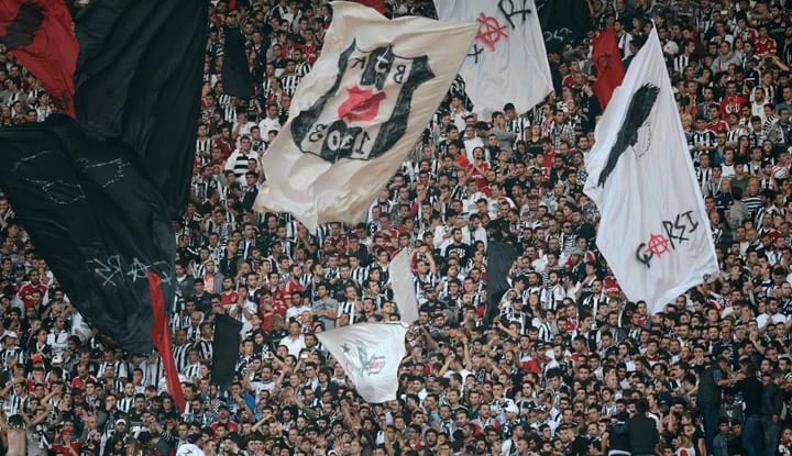 SABRİ ÇELİK İSTİFA!