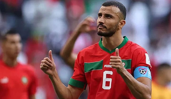 Saiss'den Beşiktaş'a kötü haber! En az 2 maçı kaçırıyor!