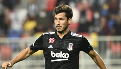 Salih Uçan’dan deplasmanda kritik katkı!
