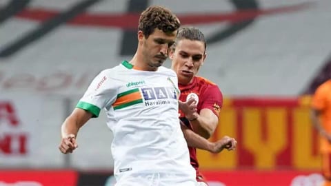Salih Uçan'ın menajerinden son dakika Beşiktaş açıklaması