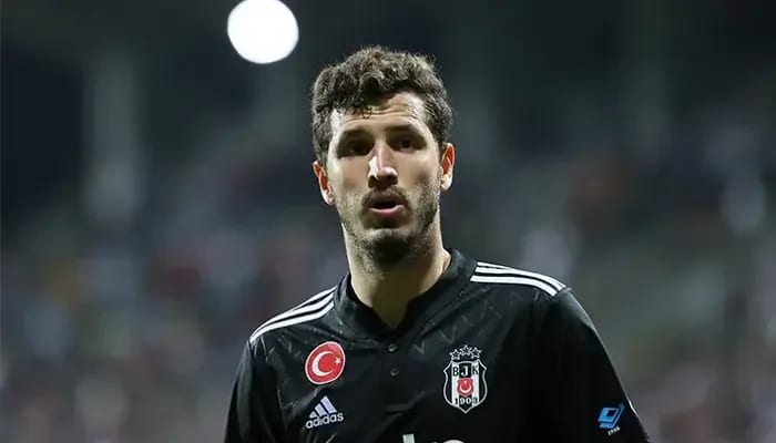 Salih Uçan'ın yeni adresi belli oluyor!