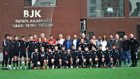 Şenol Güneş'ten Beşiktaş Futbol Akademi'sine ziyaret!
