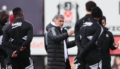 Şenol Güneş'ten derbide iki isme hazır ol uyarısı!
