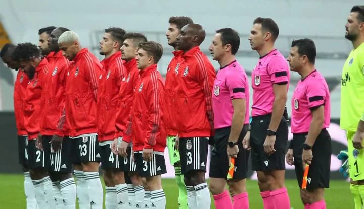 Serdar Ali Çelikler yazdı; "Keyif alan ve veren Beşiktaş"