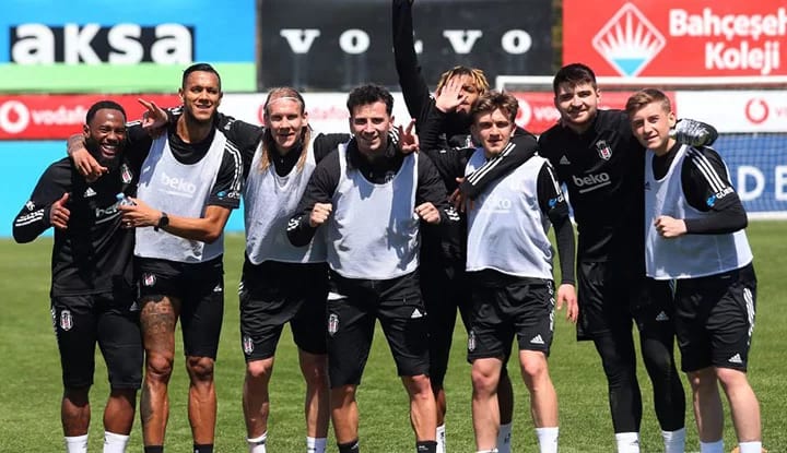 Sergen Yalçın, ilk 11'i netleştiriyor!