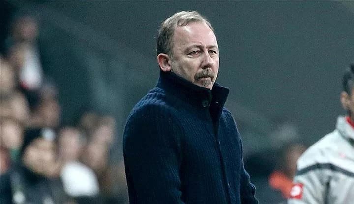 Sergen Yalçın takıma teşekkür etti! İşte sebebi!