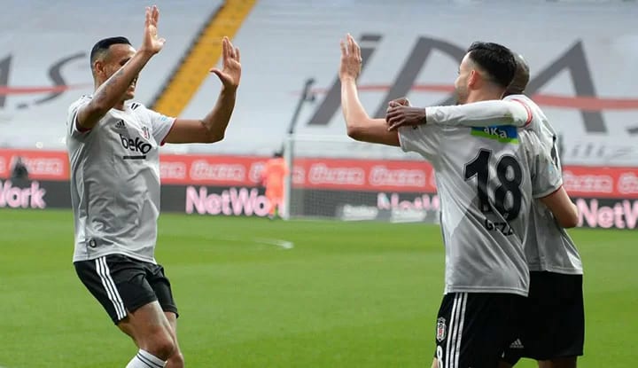 Sergen Yalçın, taktik değişikliğine gidiyor!
