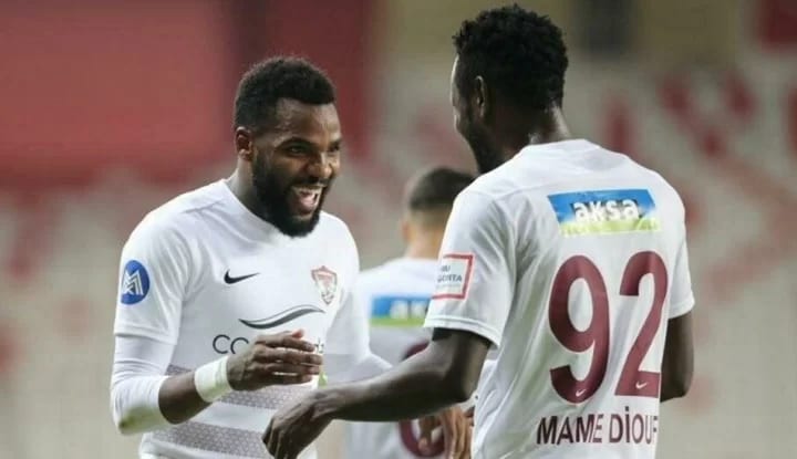 Sergen Yalçın'dan Boupendza ve Diouf hamlesi