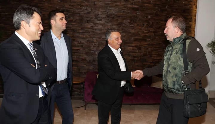 "Sergen Yalçın’ın futbolcularını eleştirirken özür dileyip..."