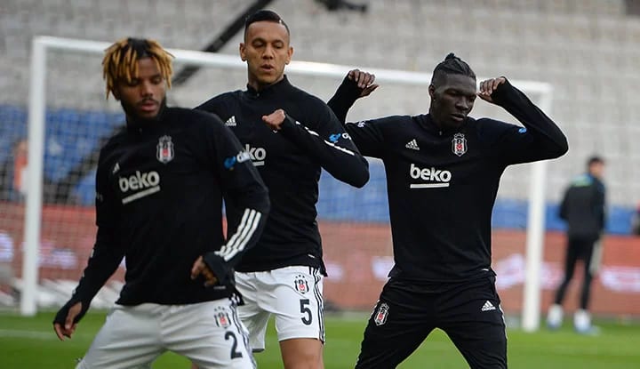 Beşiktaş'ın ilk 11'i belli oldu!