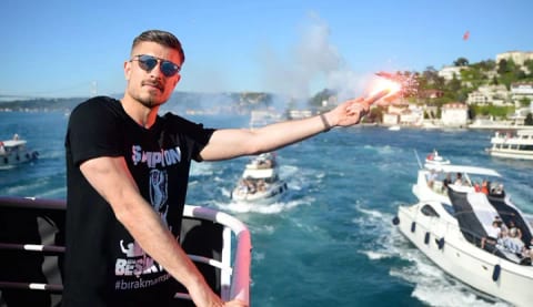 Dorukhan Toköz'den veda gibi mesaj!