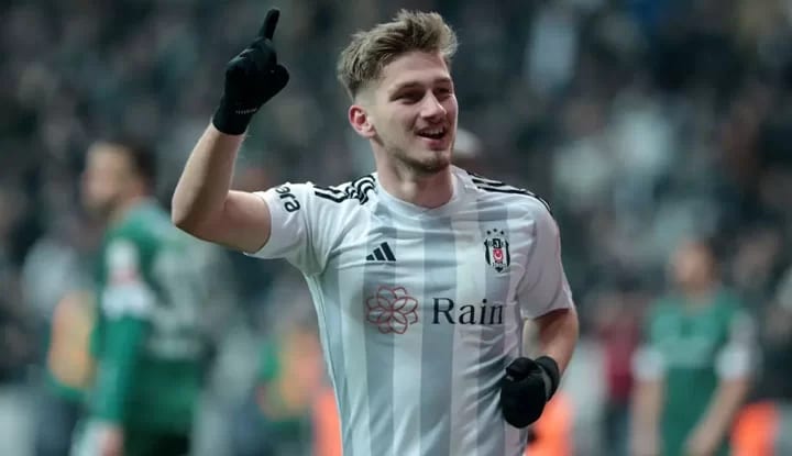 Stuttgart'tan Semih Kılıçsoy talebi!