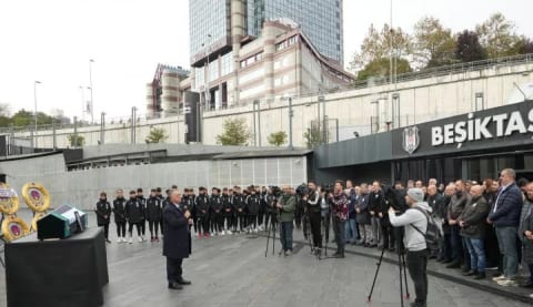 Suat Taştan son yolculuğuna uğurlandı!