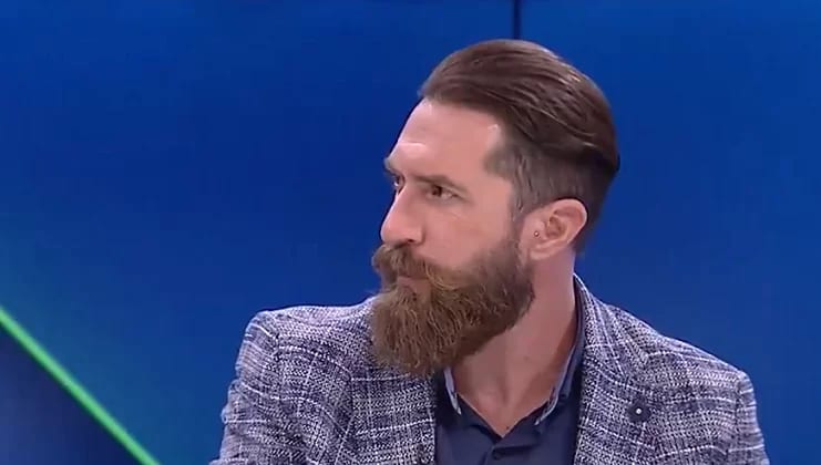 "Takımda kalma kredisini cebine koydu"