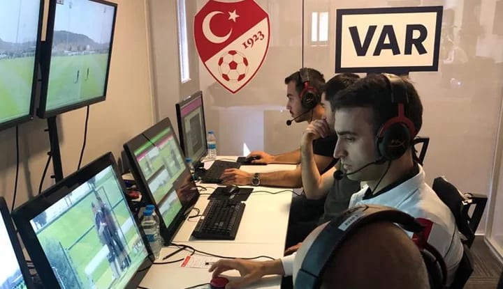 TFF, ofsayt için yeni sistem getirebilir!
