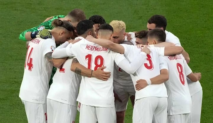 Türkiye'nin Galler karşısında ilk 11'i belli oldu!