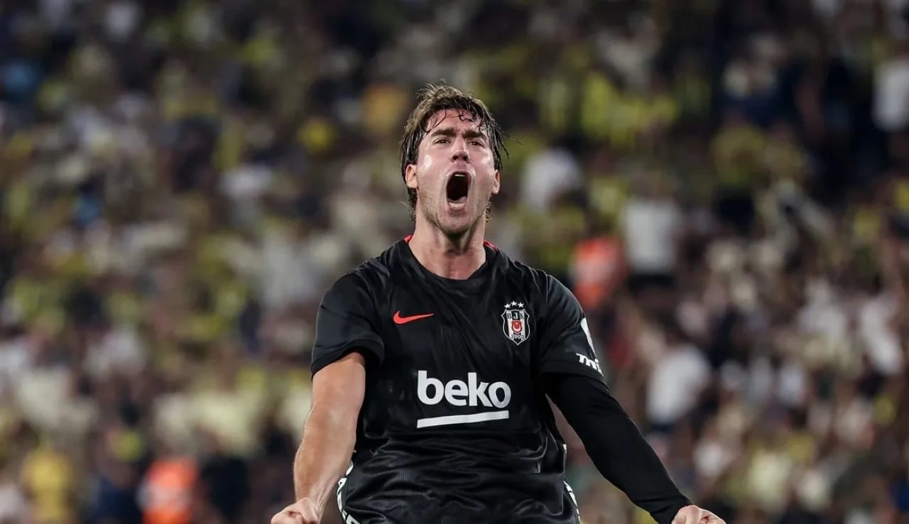 UEFA'dan Dusan Vlahovic paylaşımı
