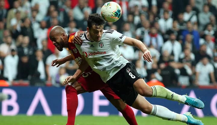 Umut Nayir'den transfer açıklaması