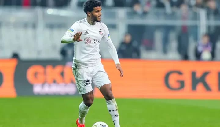 Valentin Rosier'e Fransa'dan sürpriz talip!