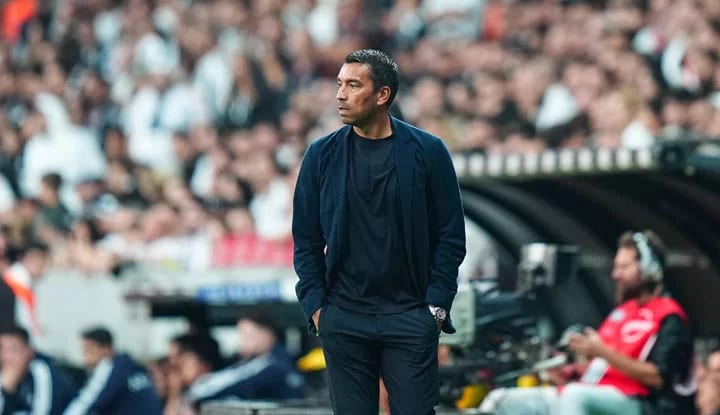 Van Bronckhorst'tan açıklamalar! "Rafa ile Gedson..."