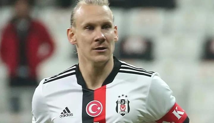 Vida’ya hırsızlık şoku!