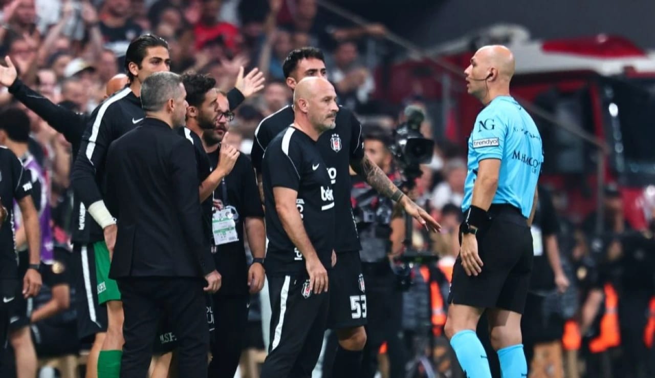 Vincenzo Italiano'dan derbide tek değişiklik