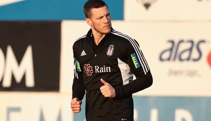 Wout Weghorst'a milli davet!