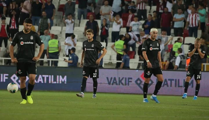 "Sanki Beşiktaş'ın futbolcusu değil gibi, teklifler gerçekse bence değerlendirilsin"
