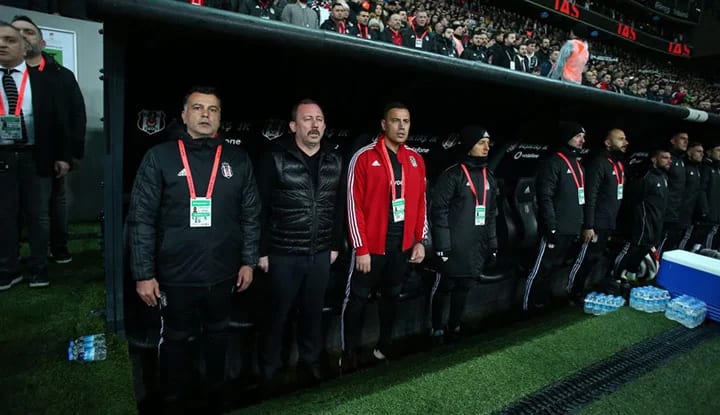 "Beşiktaş'ta onun için 'Oynatmayalım' şeklinde olumsuz bir görüş var"