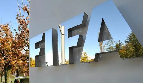 FIFA'dan sınırlama geldi!