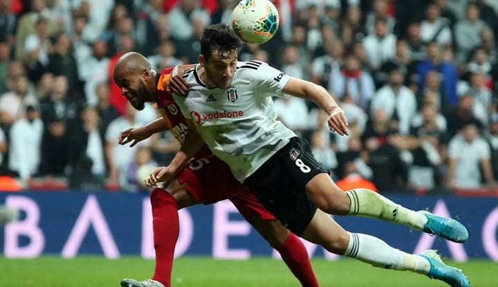 Beşiktaş'ta Burak Yılmaz'ın derbi öncesi Umut Nayir'e verdiği taktik ortaya çıktı!