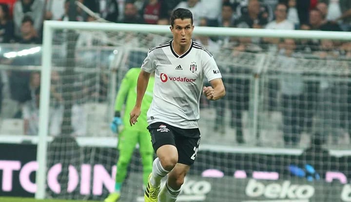 "Burak ağabeyin oyunda olması bizi..."