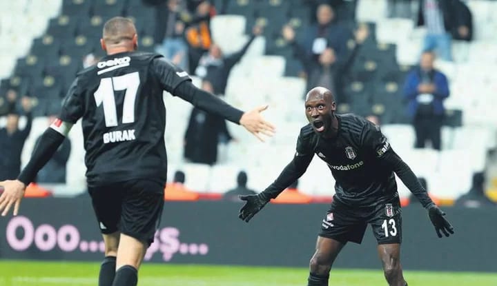 Burak Yılmaz, Gökhan Gönül, Caner Erkin ve Atiba! Beşiktaş'ta kimlerle devam edilecek?