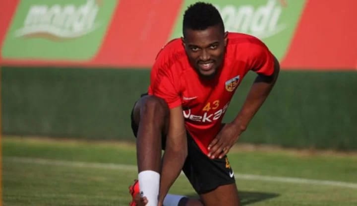 Beşiktaş’ta Bernard Mensah sesleri!