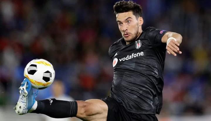 Beşiktaş'ta forma yine Umut Nayir'in!
