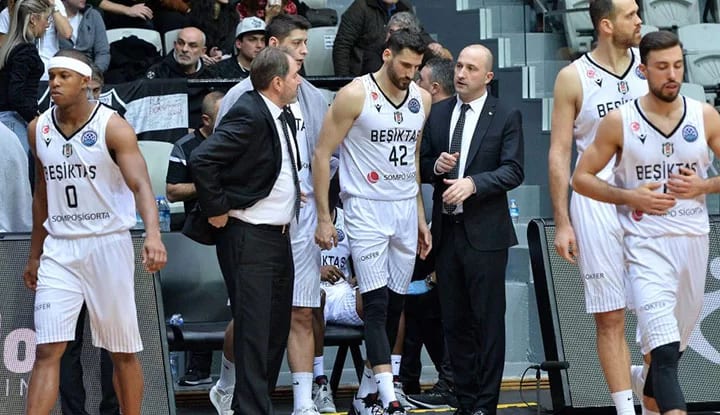Beşiktaş'ta basketbol şubesinde kriz devam ediyor!