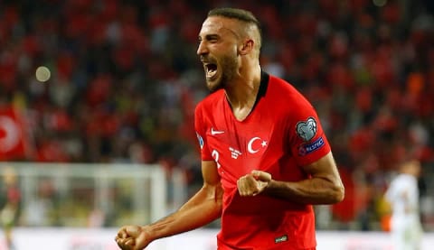 Erdal Torunoğulları, Cenk Tosun'u ikna etti!